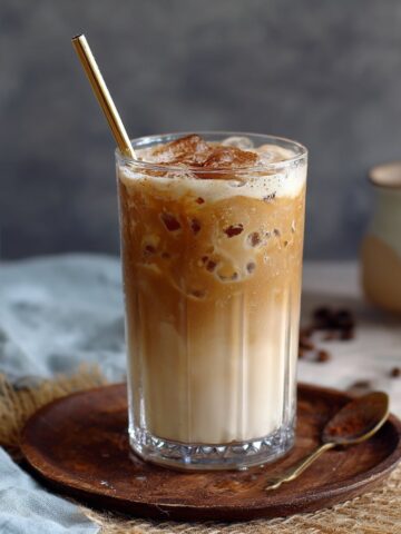 Iced Latte Recipe: My Go-To Way to Cool Off Quickly