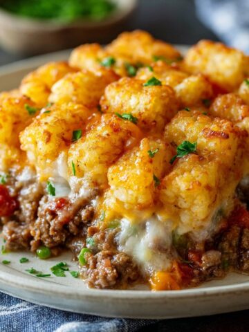 Shepherd’s Pie Tater Tot Casserole: Cozy, Cheesy Comfort Food