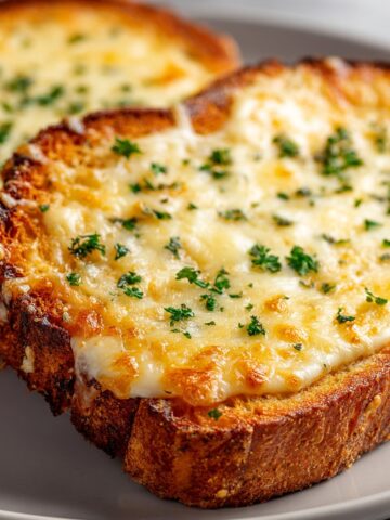 Texas Toast with Melted Cheese: My Favorite Cheat-day Snack Ever