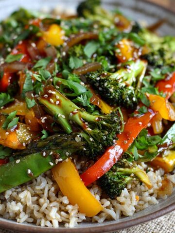 Veggie Stir-Fry with Brown Rice – Fast and Flavorful Recipe Guide