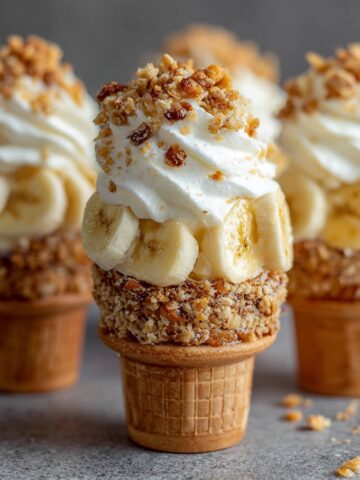 Banana Pudding Cheesecake Cones with Crunch Topping