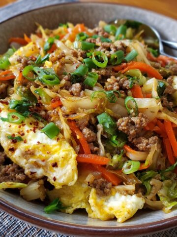 Easy Egg Roll in a Bowl (Low-Carb Stir Fry)