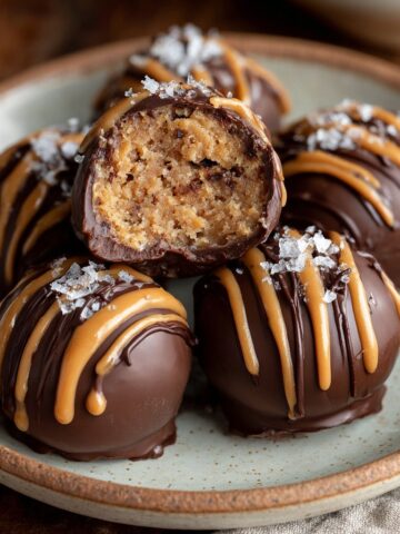 Keto Peanut Butter Chocolate Bombs