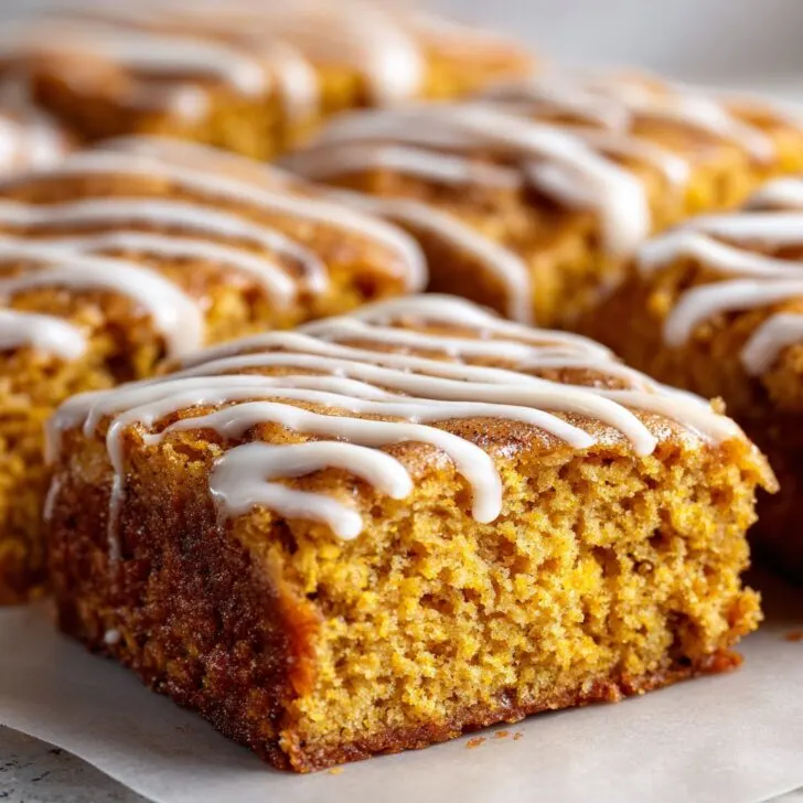 Pumpkin Snickerdoodle Bars with Glaze