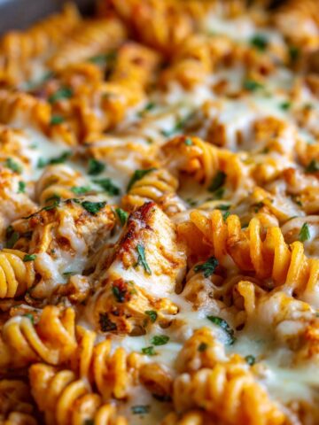 Buffalo Chicken Pasta Bake (One Pan)