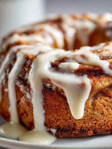 Cinnamon Roll Cake with Vanilla Drizzle