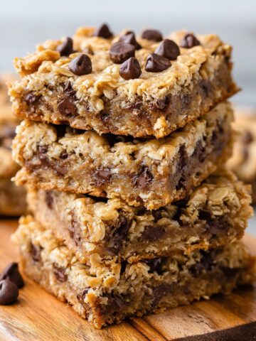 Healthy Chocolate Chip Oatmeal Bars Recipe