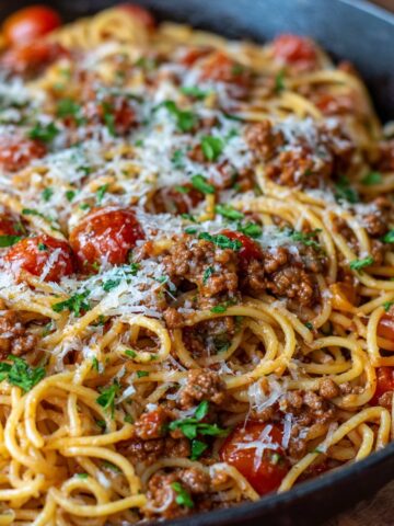 Italian Spaghetti and Ground Beef Skillet