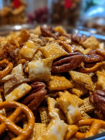 Praline Crunch Snack Mix