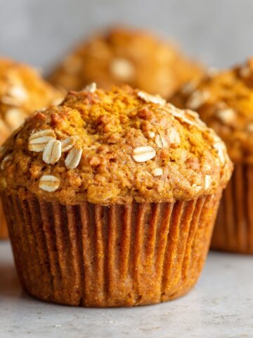 Pumpkin Muffins with Oats and Honey