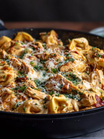 Cheesy Chicken Tortellini Skillet