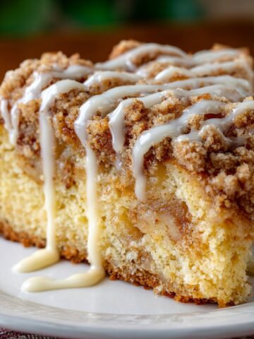 Rustic Apple Crumb Cake Dessert