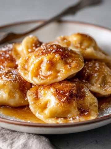 Easy Peach Dumplings (Buttery & Crisp)