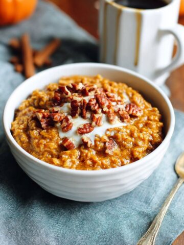 Slow Cooker Pumpkin Pie Oatmeal