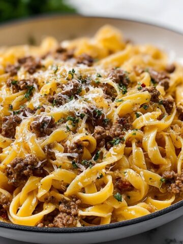 Beef & Garlic Butter Pasta Recipe