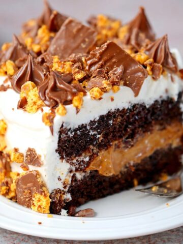 Butterfinger Bomb Cake