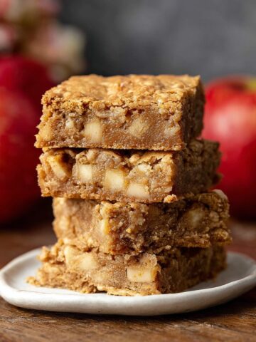 Chewy Cinnamon Apple Blondies