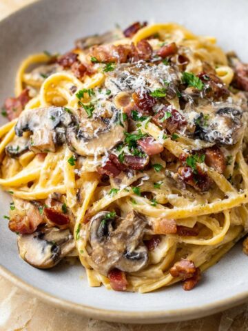 Creamy Bacon and Mushroom Pasta