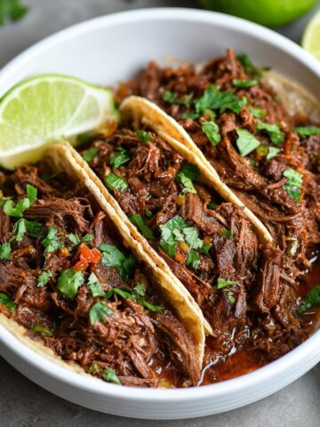 Crockpot Mexican Shredded Beef Tacos