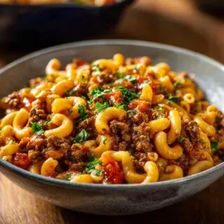 old fashioned goulash with ground beef and elbow pasta