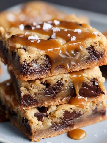Salted Caramel Chocolate Chip Cookie Bars Salted Caramel Chocolate Chip Cookie Bars