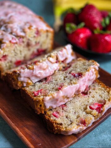 Strawberry Banana Bread Strawberry Banana Bread