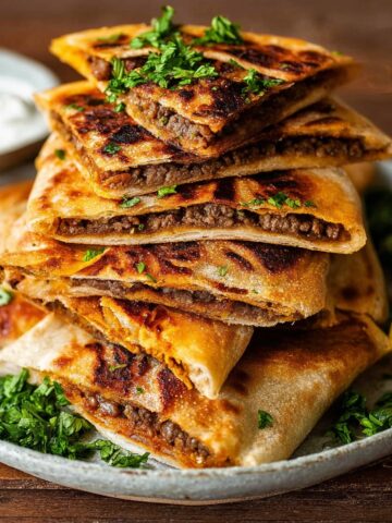 Arayes – Lebanese Meat-Stuffed Crispy Pita