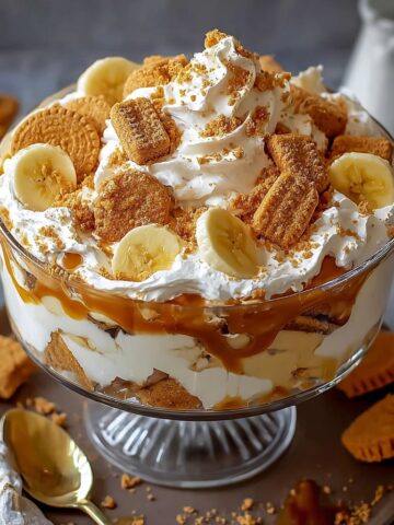 Biscoff Banana Pudding with Caramel