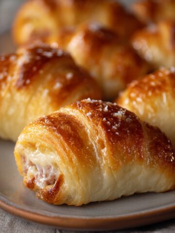 Cream Cheese Crescent Rolls