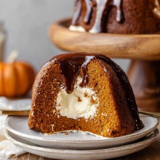 how to make pumpkin cream cheese bundt cake