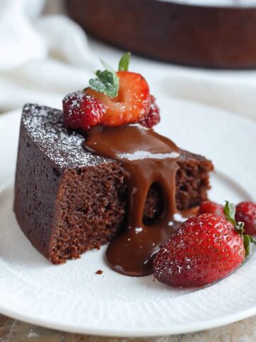 Keto Chocolate Ricotta Cake