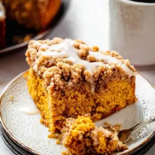 pumpkin coffee cake with crumb topping