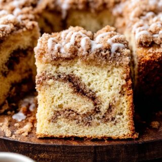 sour cream coffee cake with crumb topping