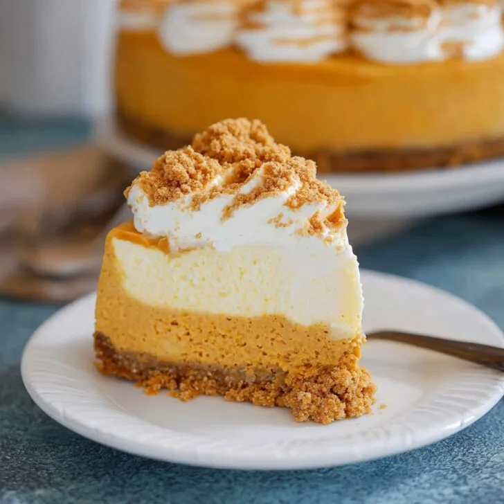 Pumpkin Biscoff Cheesecake (Vegan Option)