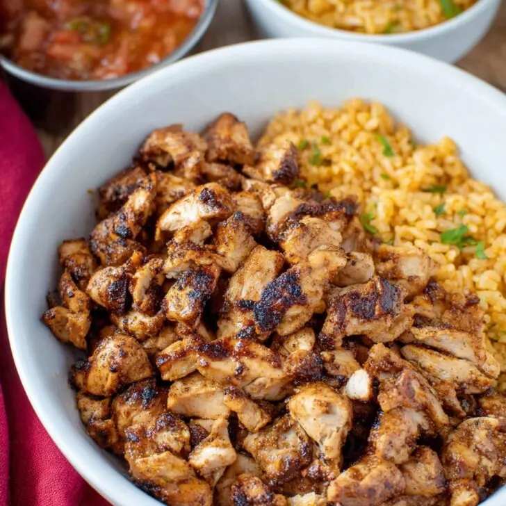 Chipotle Chicken Recipe (Copycat): My Home Cook Guide