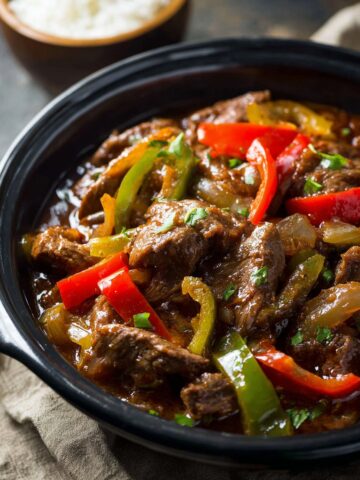 Crockpot Pepper Steak: The Cozy Slow Cooker Classic I Swear By