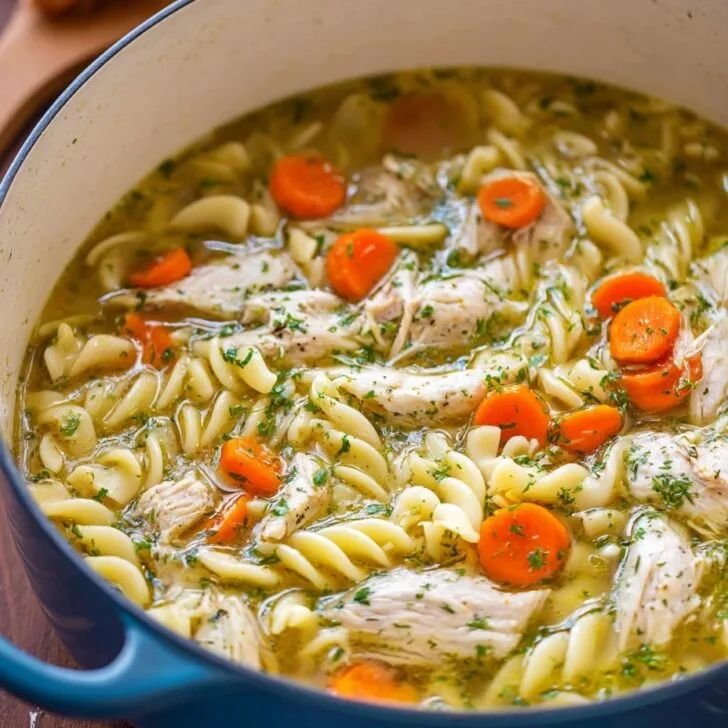 Easy Chicken Noodle Soup Recipe for Cozy Weeknight Dinners