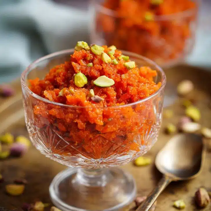 Gajar Ka Halwa | Carrot Halwa Recipe With Home Cooked Charm